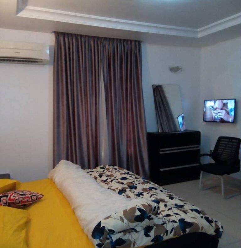 3 Bedrooms For Shortlet In Ikoyi Nigeria Nigeria