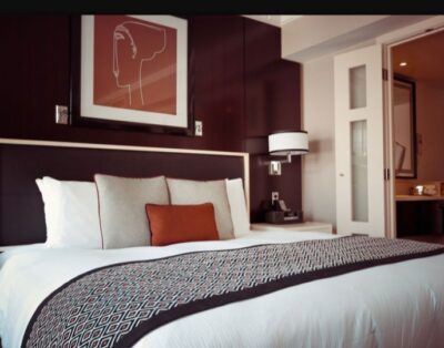 Hotel Mini Suite in Yaba, Lagos Nigeria