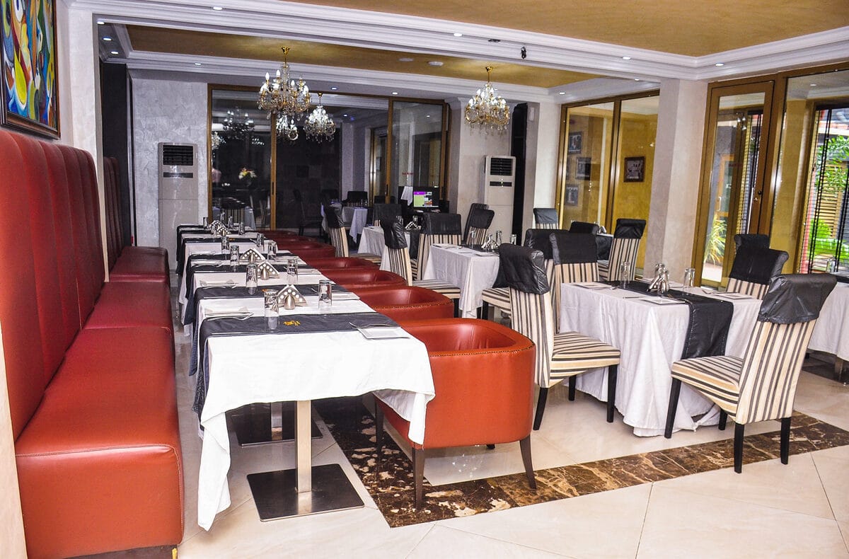 Hotel Deluxe Room In Yaba Lagos Nigeria
