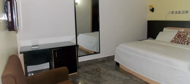 Clessic Room Www Brighams Suites Hotel Best In Festac Lagos Nigeria 700x400 002 750x330