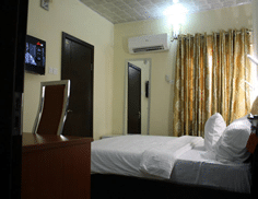 Hotel Super Delux in Surulere, Lagos Nigeria