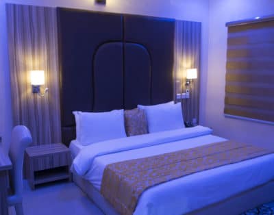 Hotel Classic Room in Surulere, Lagos Nigeria