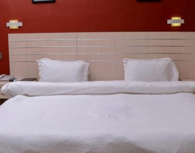 Hotel Deluxe Room in Ilesa, Osun Nigeria