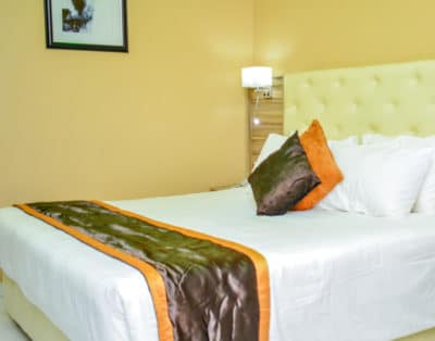 Hotel Executive Deluxe in Warri, Delta Nigeria