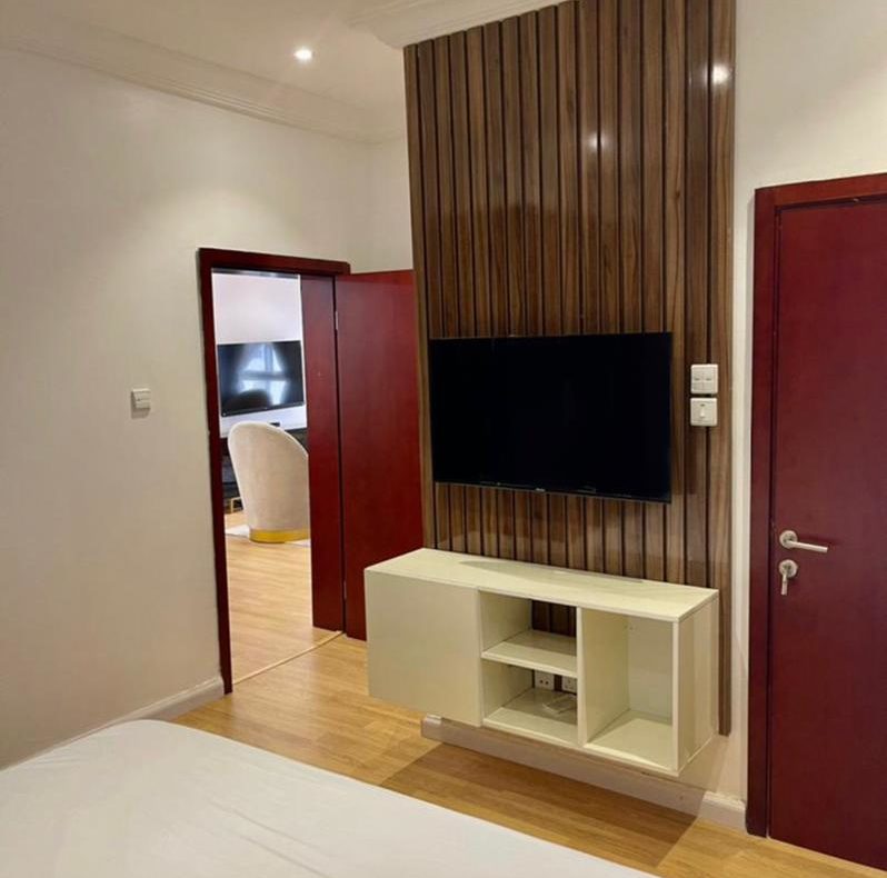 2 Bedroom Luxury Condo Perfect For Business Travel Short Let In Lagos Nigeria