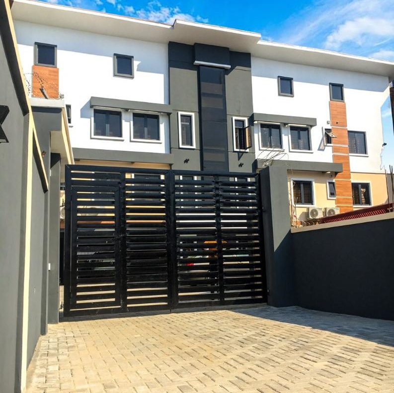 2 Bedroom Apartment For Shortlet In Lekki Phase 1 Lagos Nigeria