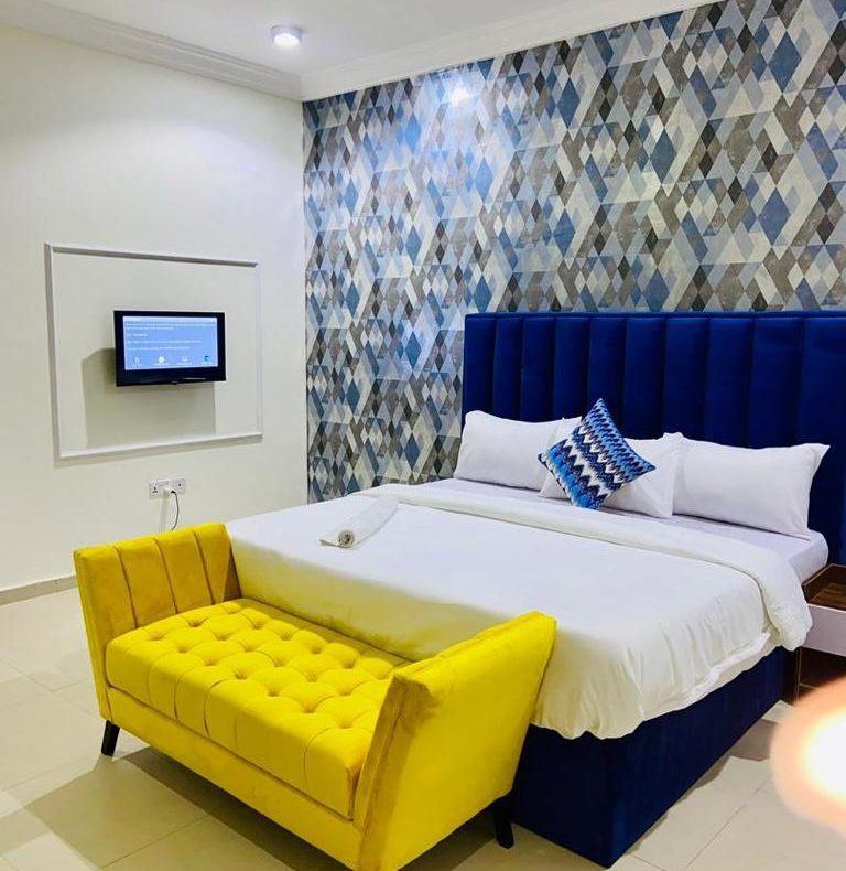 Four Bedroom Apartment For Shortlet In Lekki Phase 1 Lagos Nigeria
