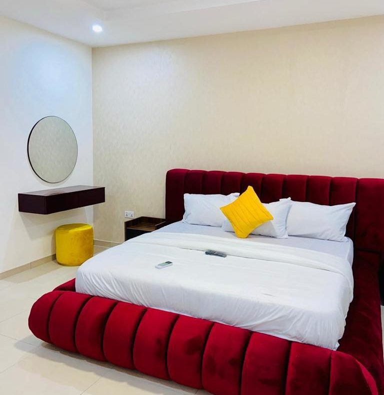 Four Bedroom Apartment For Shortlet At Ikate In Lekki Nigeria