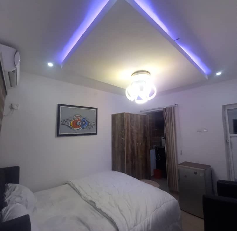 1 Bedroom An Alluring Studio Apartment For Shortlet In Surulere Lagos Nigeria