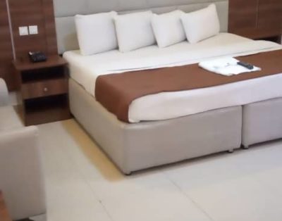 Hotel Executive Royal Room in Lekki Phase 1, Lagos Nigeria