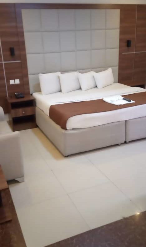 Hotel Exclusive Royal Room In Lagos Nigeria
