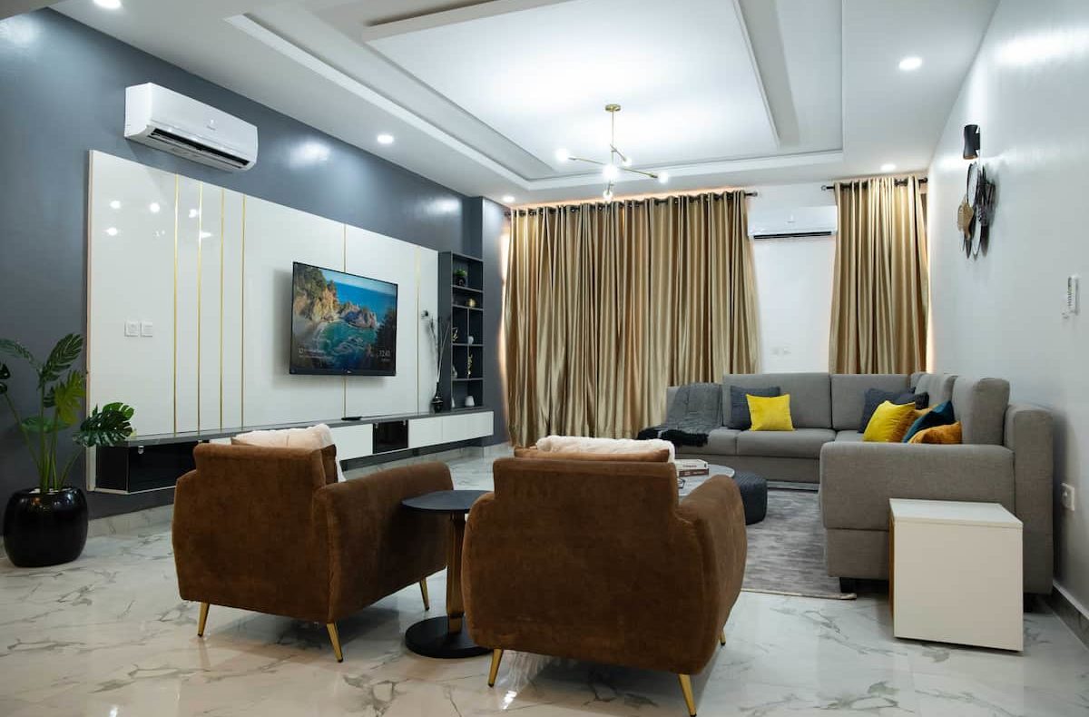 2 Bed Home Superfast Wifi 247 Private Security In Lekki Phase 1 Lagos Nigeria
