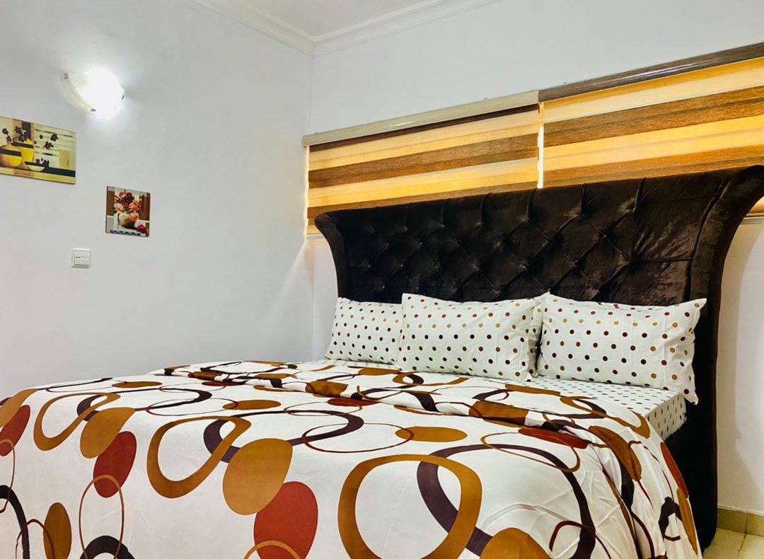 Sleek Luxury 3 Bedroom Penthouse Apartment Short Let In Lekki Lagos Nigeria