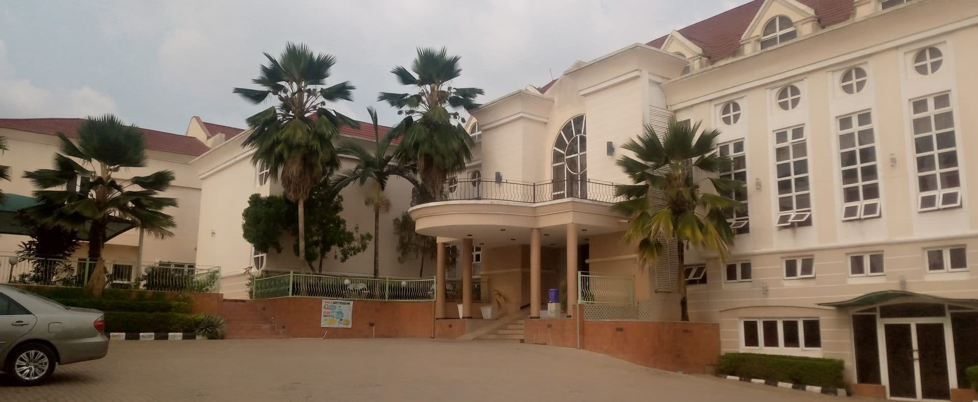 Hotel Royal Cedars Hotel Home Away From Home In Ibadan Oyo Nigeria