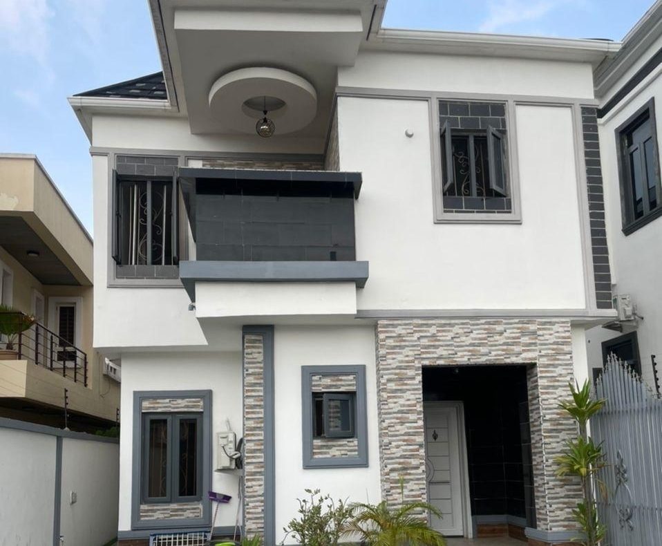 3 Bedroom Duplex In Lagos Nigeria