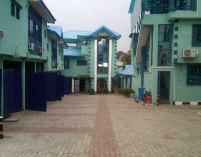 Executiveroyal Room In Badala Hotels In Kano