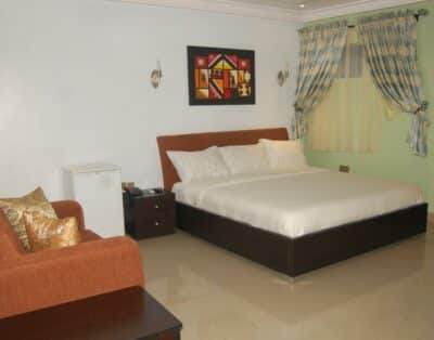 Compact (refundable Deposit Of N2,000) Room In Ben Auto Event Place And Hotel In Akowonjo, Lagos