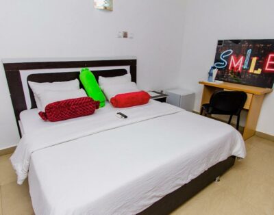 Double Standard Room In Brighter Suites Limited In Minna, Niger