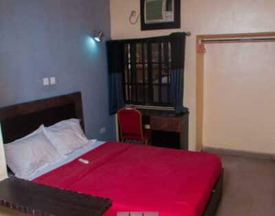 Deluxe Room In City Transit Inn In Utako, Abuja