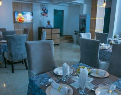 Deluxe Room In De Next Centre Hotel In Anambra