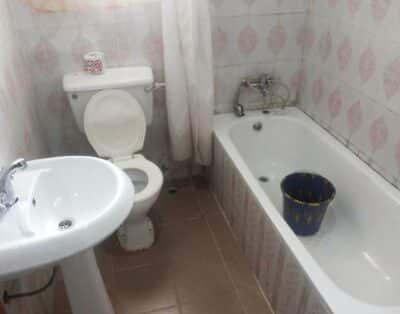 Asaba Suite Room In Doko International Hotel In Asaba, Delta