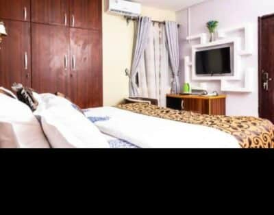 Kings Suite Room In Eagle Destiny Hotels And Apartment In Asaba, Delta