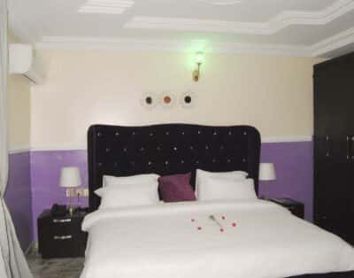 Standard Room In Eastern Blue Pearls Hotel In Enugu