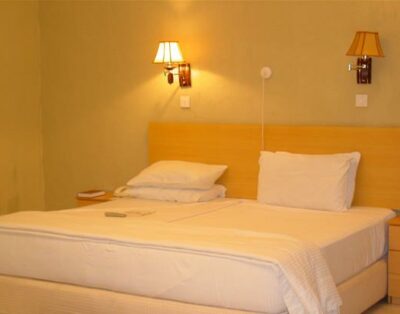 Deluxe Room In Eemjm Hotel In Uyo, Akwa Ibom