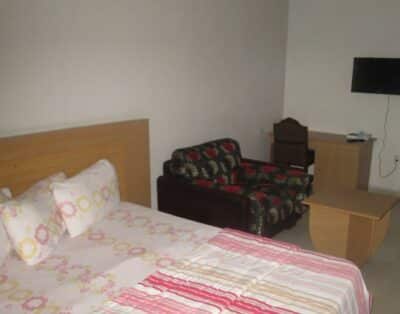 Duluxeroom In Emadarl Guest Inn In Makurdi, Benue