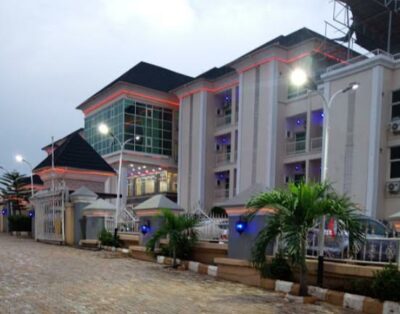Diplomatic Room In Hampton Towers And Spa In Asaba, Delta