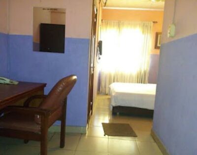 Executiveroom In Holla-Jobi Guest House In Ajao, Lagos