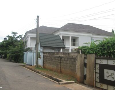 Double Room In Hotel Reuphina In Makurdi, Benue