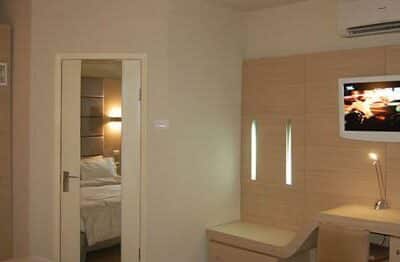 Luxury Executive Room In House B Guest Annex In Magodo, Lagos