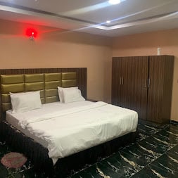 Standard Deluxe Room In Place2be Hotel, Iyana-Ipaja, Lagos