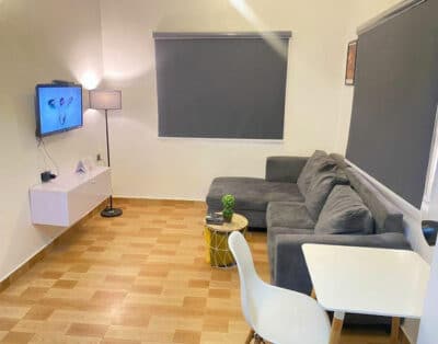 Apartment (leonardo Davinci) Room In Paint House Hotel In Gwarinpa, Abuja