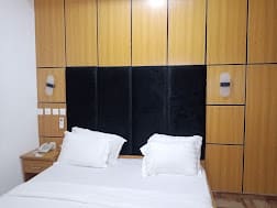 Luxury Room In Signature Exclusive Resort In Makurdi, Benue