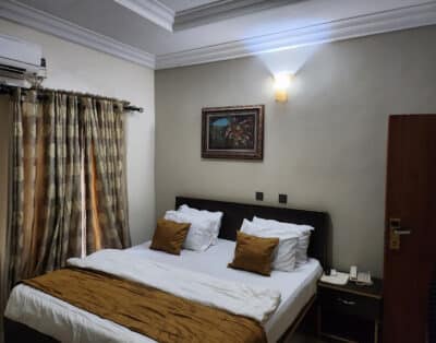 Classic Room In Nue Crest Hotel In Trans-Ekulu, Enugu