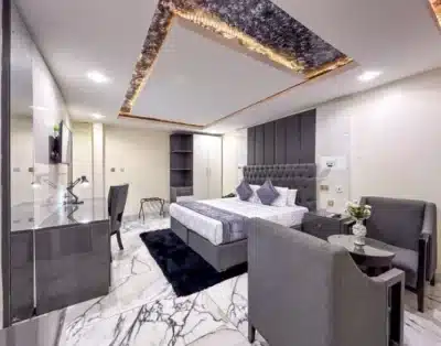 Executive Suite Room In Parkview Astoria Hotel In Ikoyi, Lagos