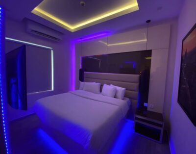 Premium Suite (refundable Deposit Of N30,000) Room In Dreams By Dv8 Hotel In Surulere, Lagos