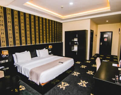 Deluxe Room In Bon Hotel Ikeja Residence In Gra Ikeja, Lagos