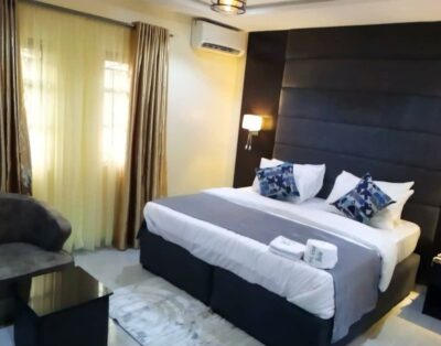 Royal Deluxe Room In Iris Gold Suite Hotel In Ibadan, Oyo