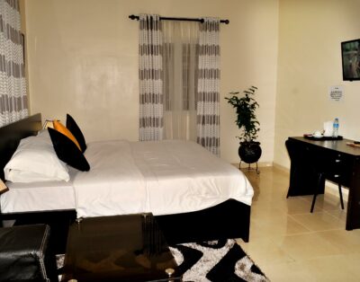 Deluxeroom In J. Gibson Hotel In Lekki Phase 1, Lagos