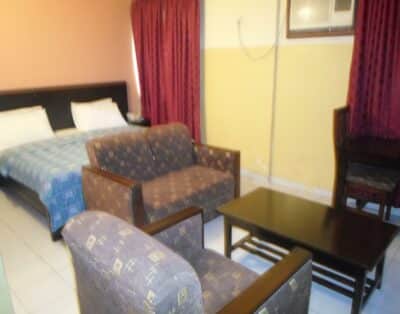 Super Executive Apartment Room In Jonesville Hotel In Ebute Metta, Lagos