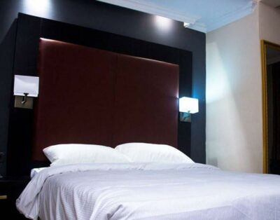 Standard Room In Kings Celia Hotel And Suite In Yaba, Lagos