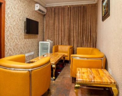 Mini Presidential Room In Landmark Hotel In Port Harcourt, Rivers