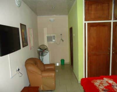 De Lordsroom In Laurel Guest House In Benin, Edo