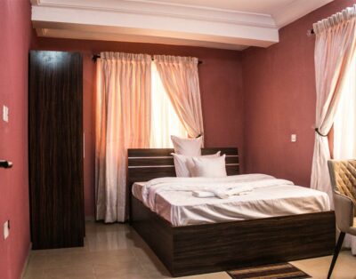 Standard Room In Oragon Hotel And Suites In Lagos