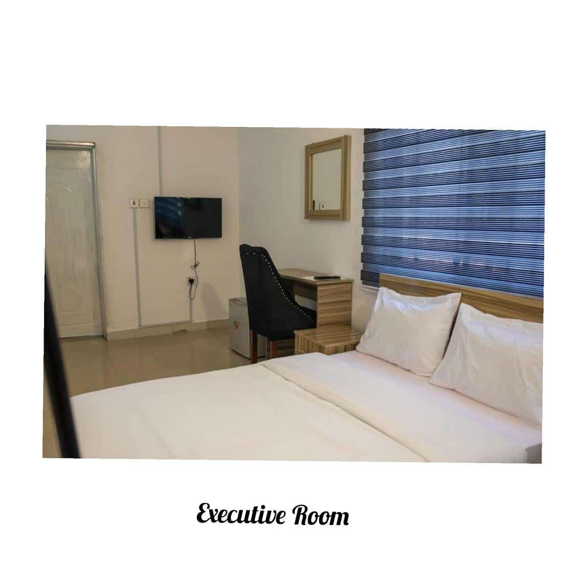 Deluxe Room(rembrandt, Claude Gustav Klimt, Edvard Munch) In