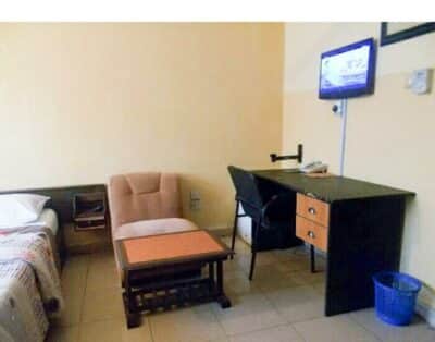 Superior Room In Paragon Hotel Limited In Surulere, Lagos