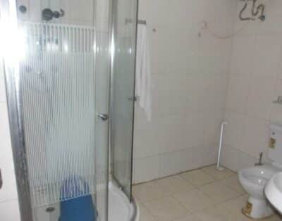 Royal Suite Room In Scholet Suites In Calabar, Cross River